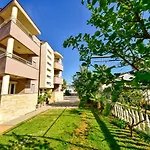 Διαμέρισμα Marko-6 By Interhome
